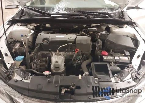 2017 Honda Accord Lx z USA, uszkodzony, nr VIN 1HGCR2F31HA232999